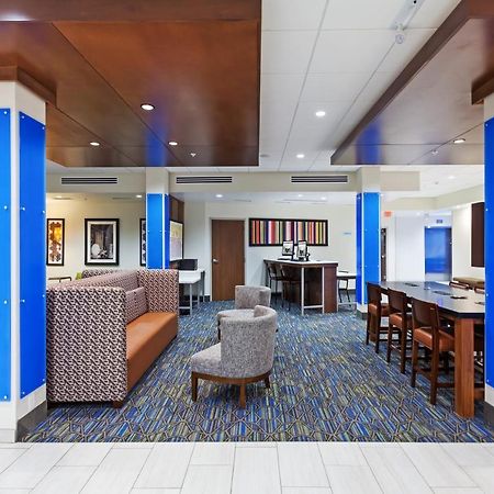 Holiday Inn Express & Suites Tulsa South - Woodland Hills By Ihg Esterno foto