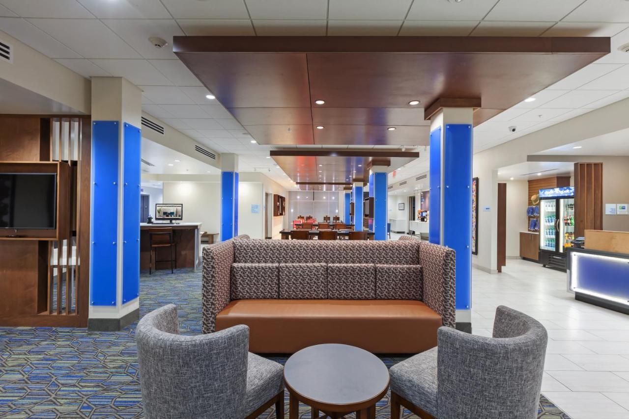 Holiday Inn Express & Suites Tulsa South - Woodland Hills By Ihg Esterno foto