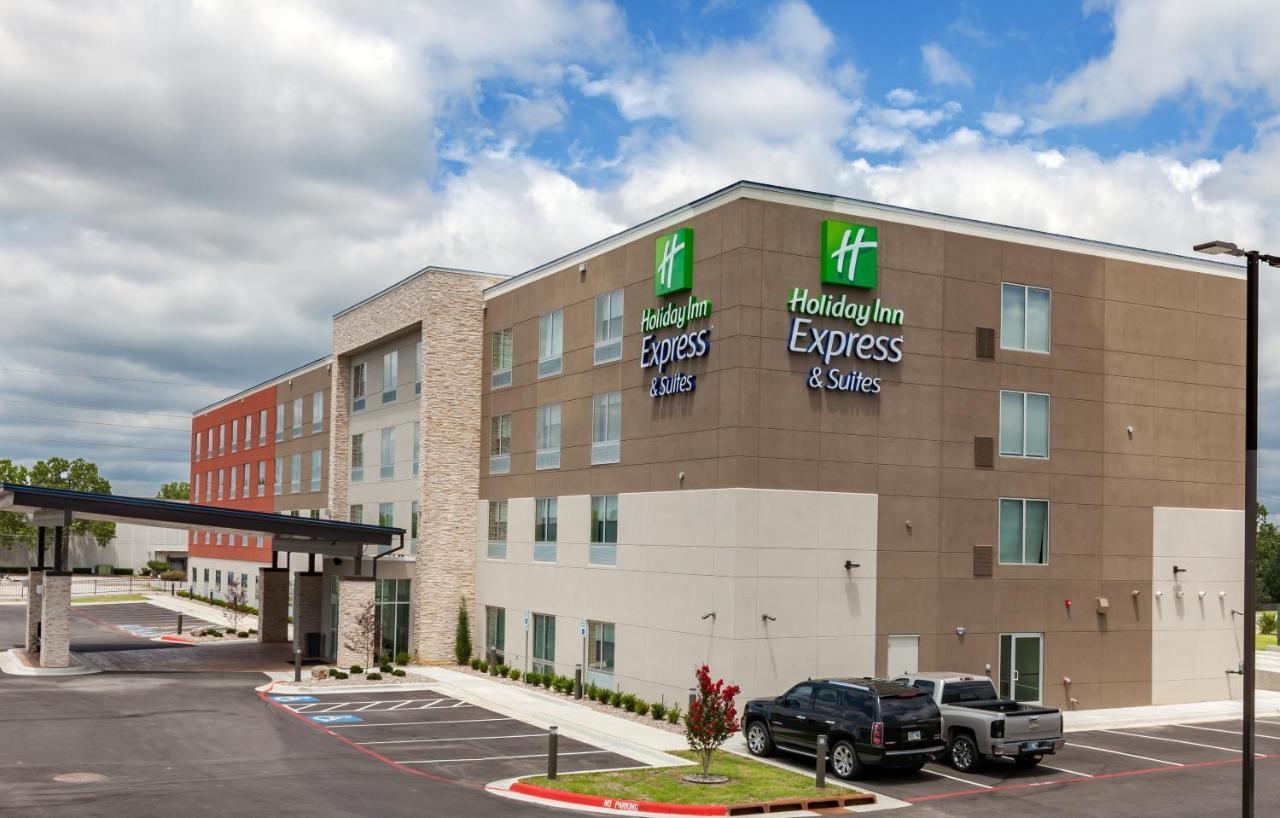 Holiday Inn Express & Suites Tulsa South - Woodland Hills By Ihg Esterno foto