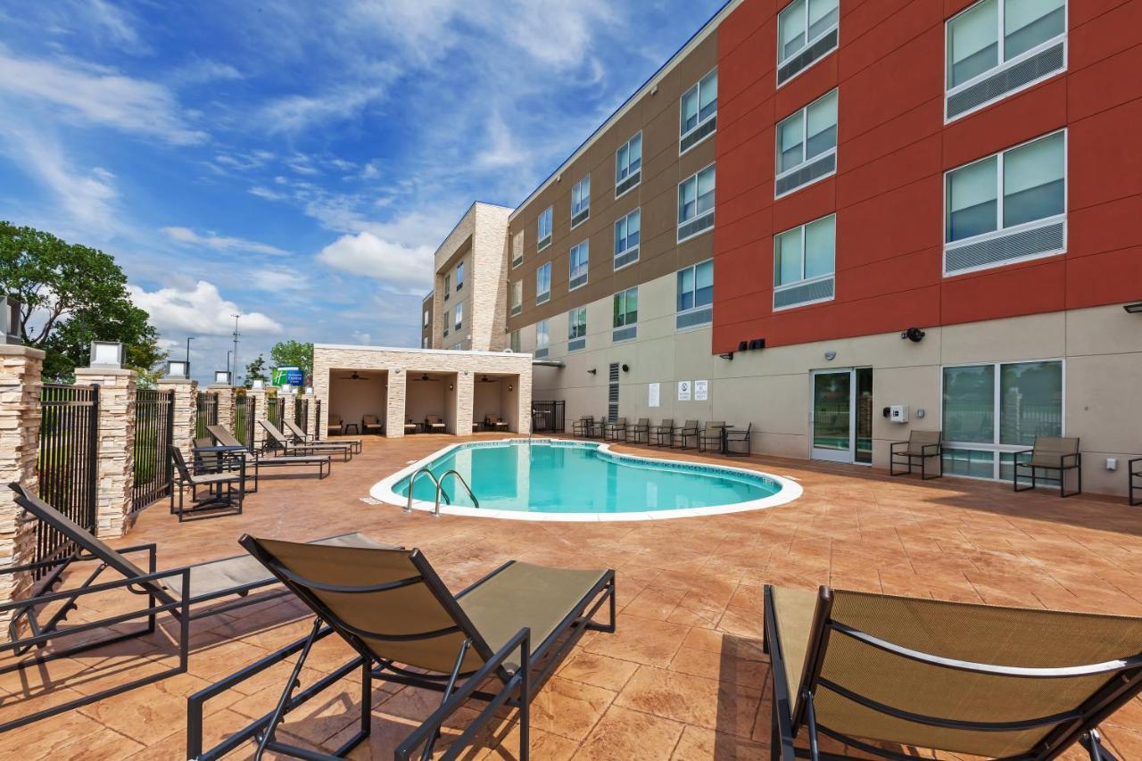Holiday Inn Express & Suites Tulsa South - Woodland Hills By Ihg Esterno foto