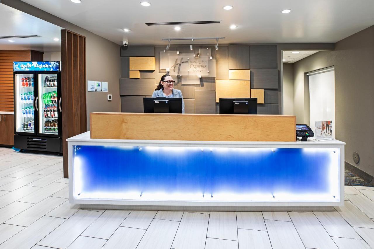 Holiday Inn Express & Suites Tulsa South - Woodland Hills By Ihg Esterno foto